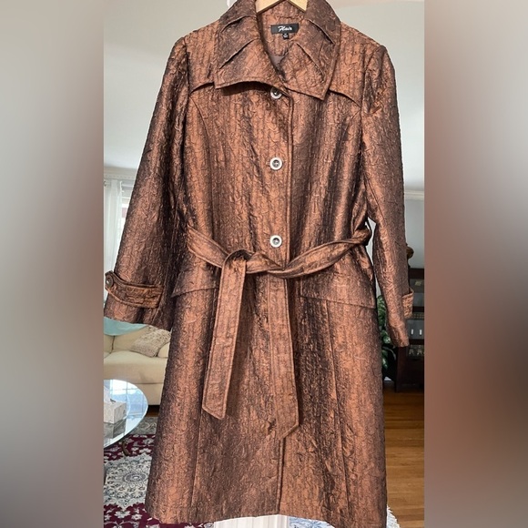Flair women’s bronze brawn/ Copper , textured Crinkle effect size M long Jacket - Picture 3 of 10